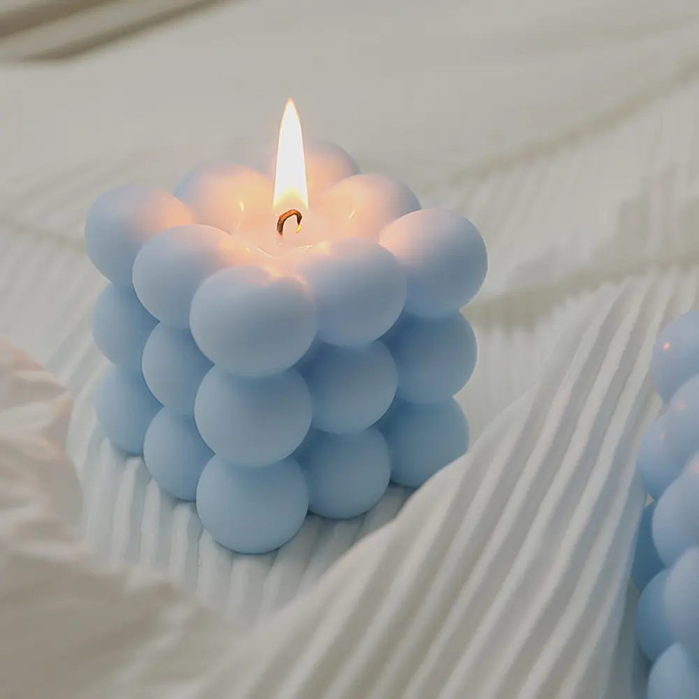 aromatherapy-candle.webp
